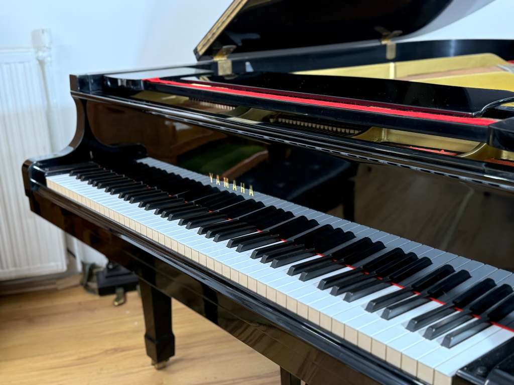 Yamaha G5 197cm Flügel