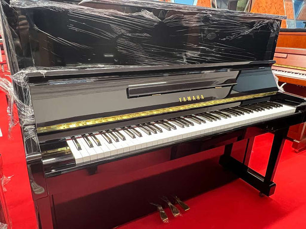 Yamaha Self play piano/