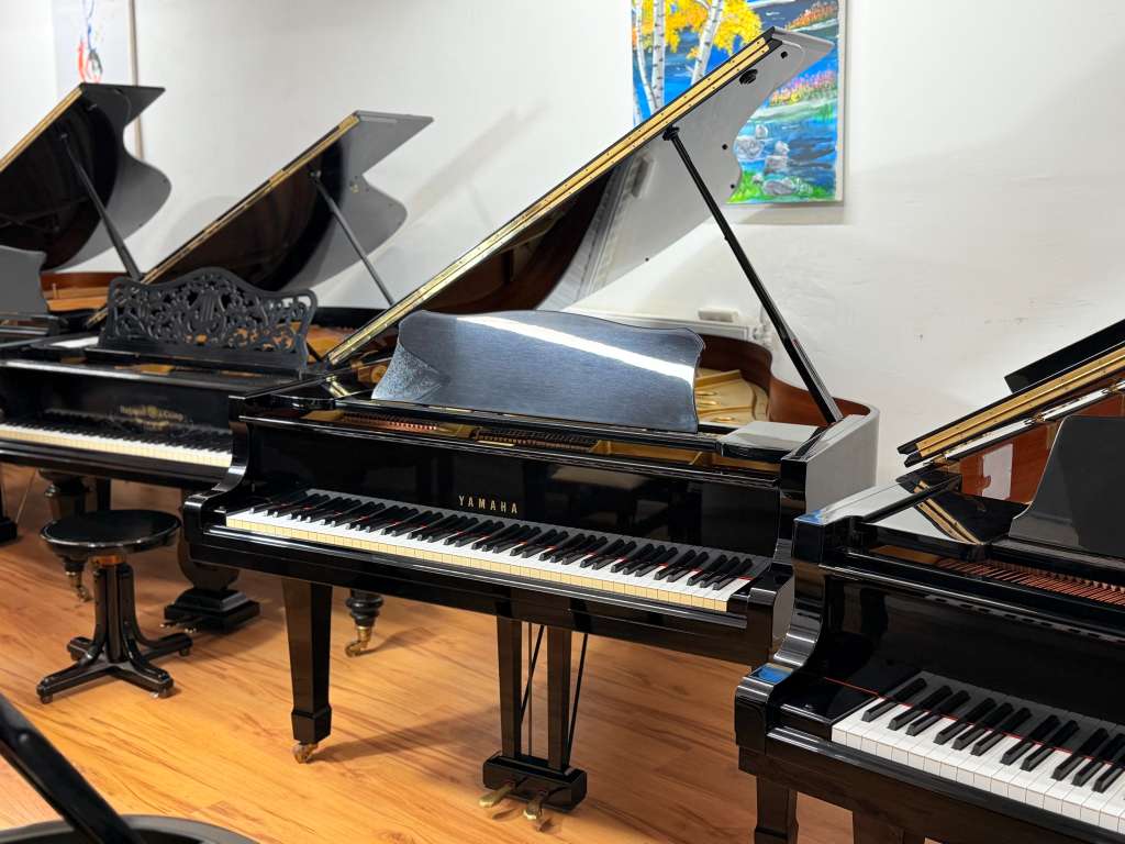 Yamaha C3 186cm Flügel