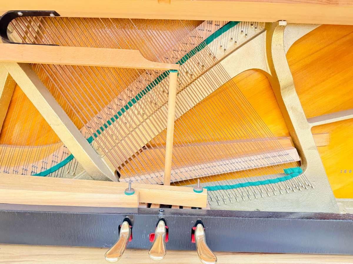 August Förster Klavier