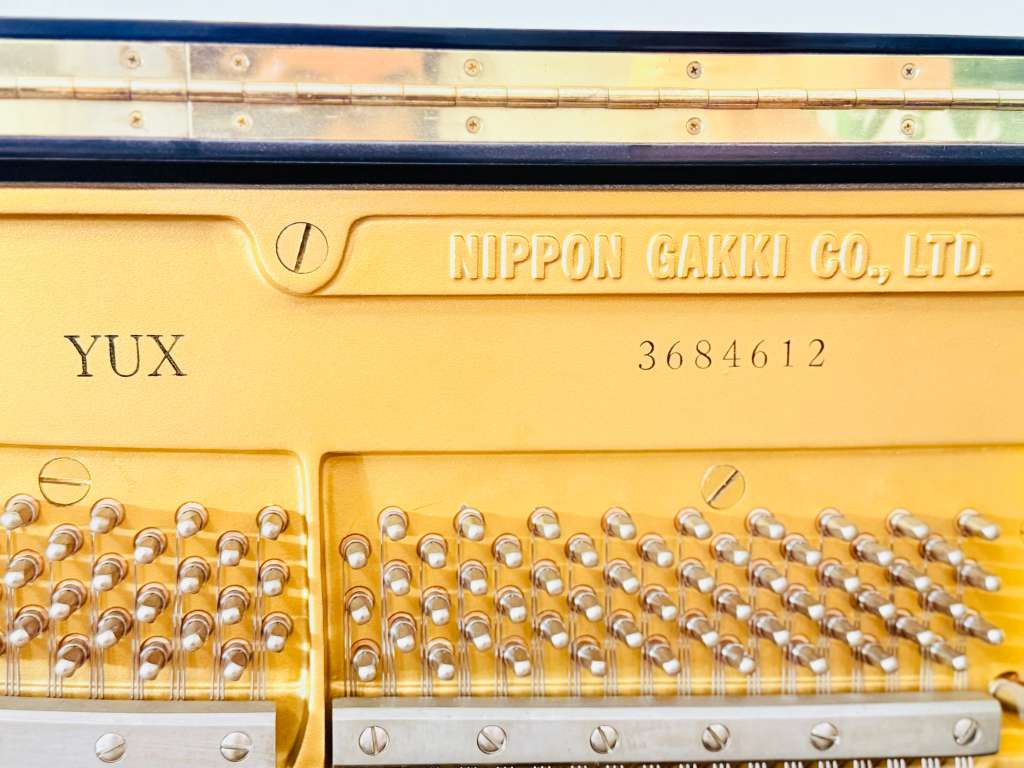 Yamaha YUX Konzert Klavier