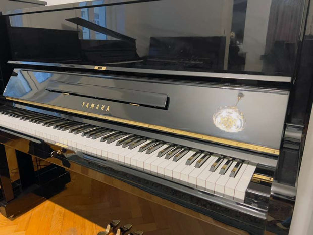 Yamaha U1