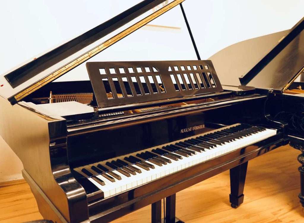 August Förster 160cm Flügel