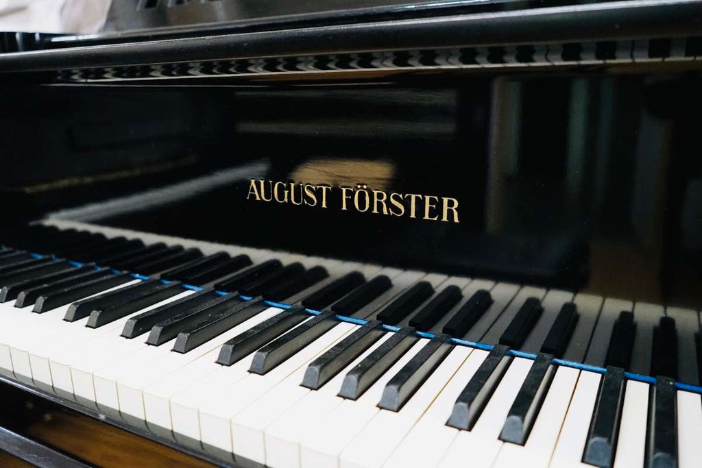 August Förster 160cm Flügel