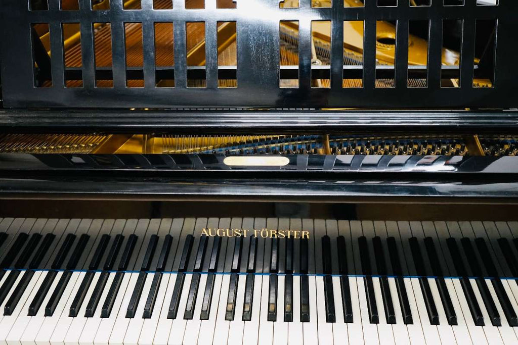August Förster 160cm Flügel