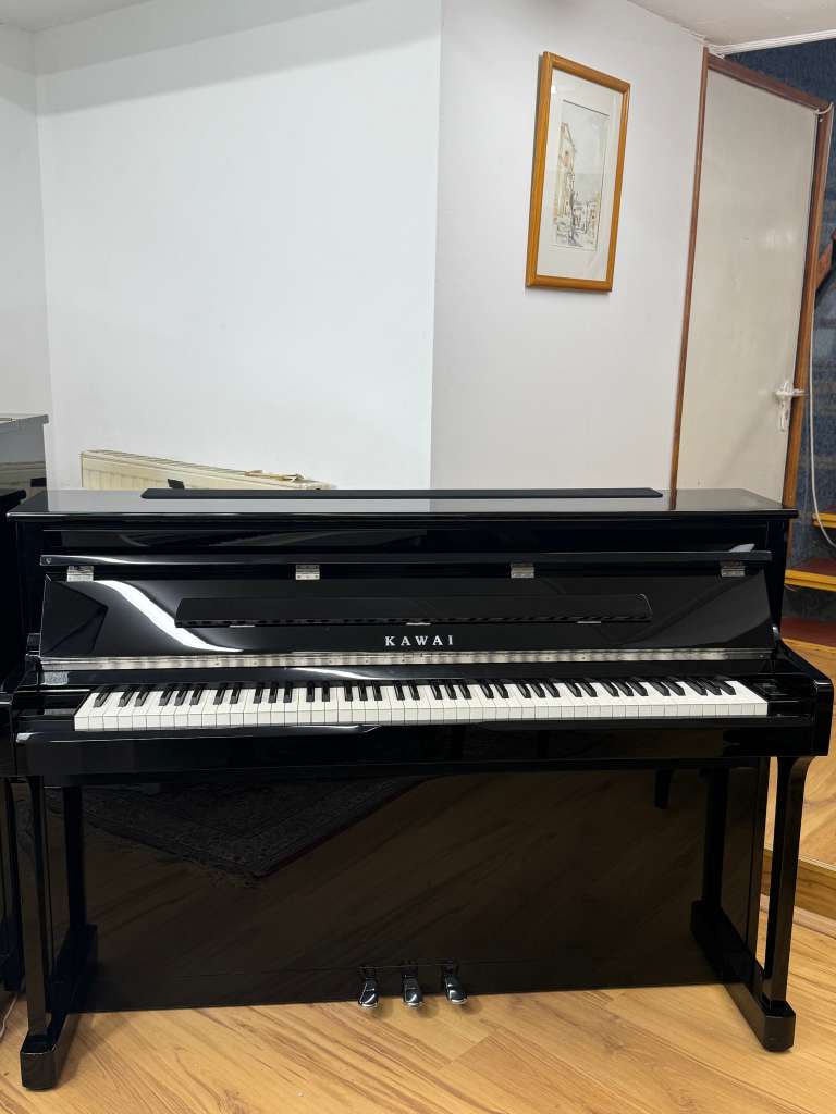 Kawai CS11 Digital Piano