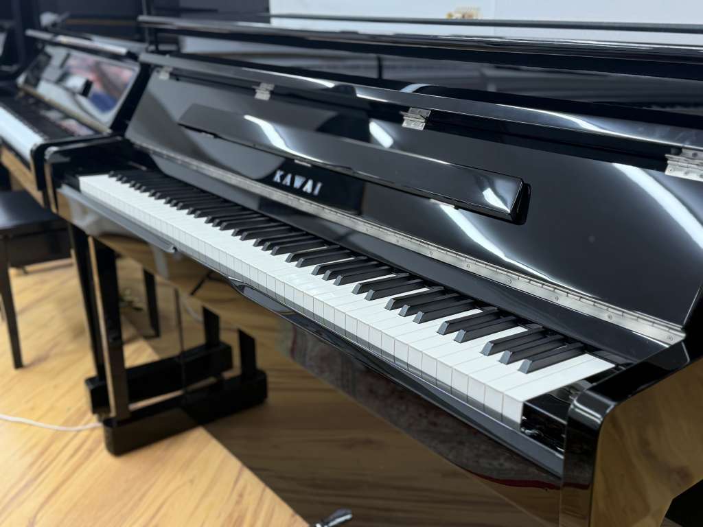 Kawai CS11 Digital Piano