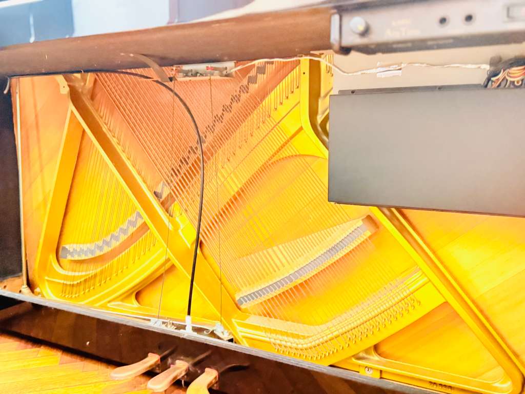 Kawai Ku-10 AT Klavier mit silent System