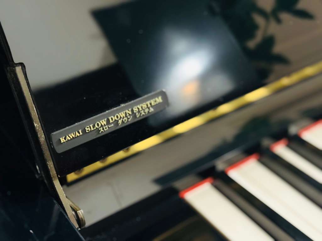 Kawai Ku-10 AT Klavier mit silent System