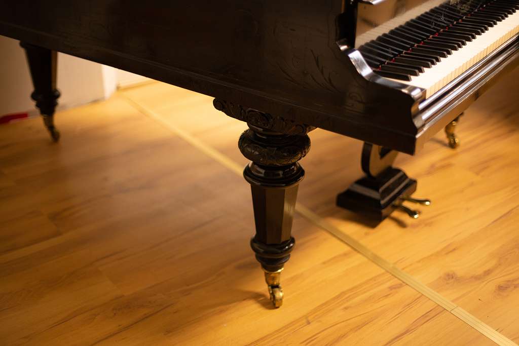 Hagspiel & Comp 180cm Flügel