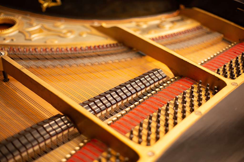 Hagspiel & Comp 180cm Flügel