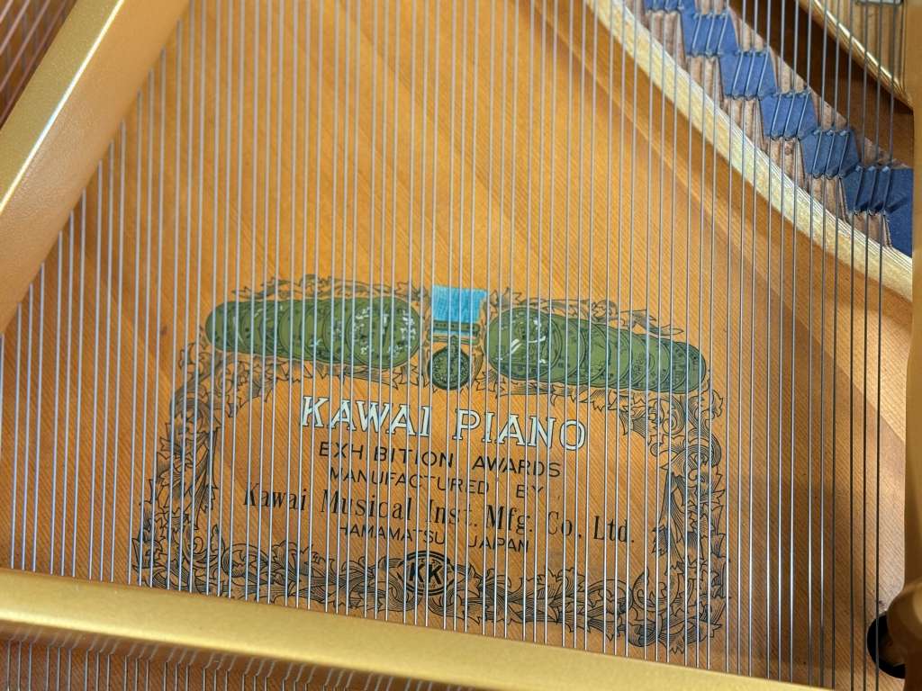 Kawai CA60 206cm Flügel