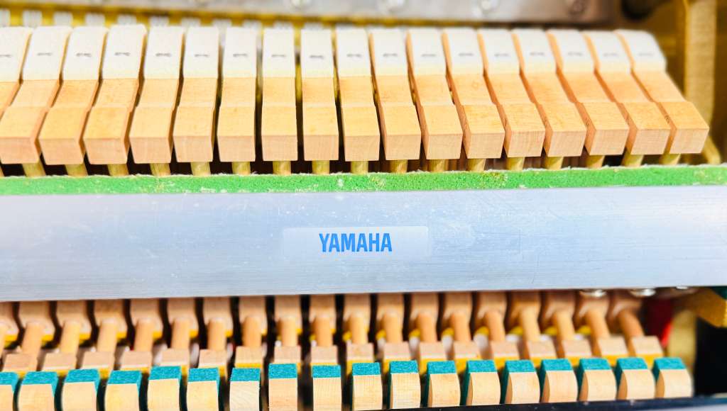 Yamaha U5AS Klavier mit silent System