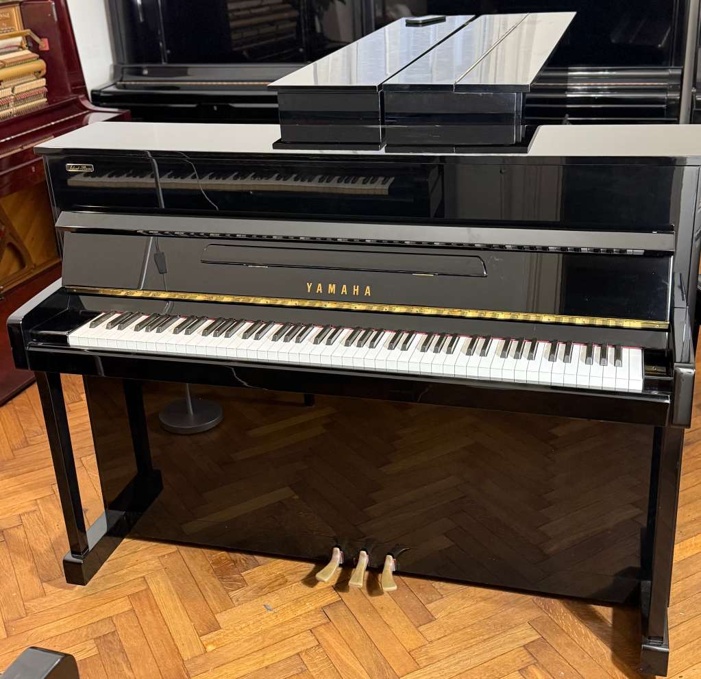Yamaha U5AS Klavier mit silent System