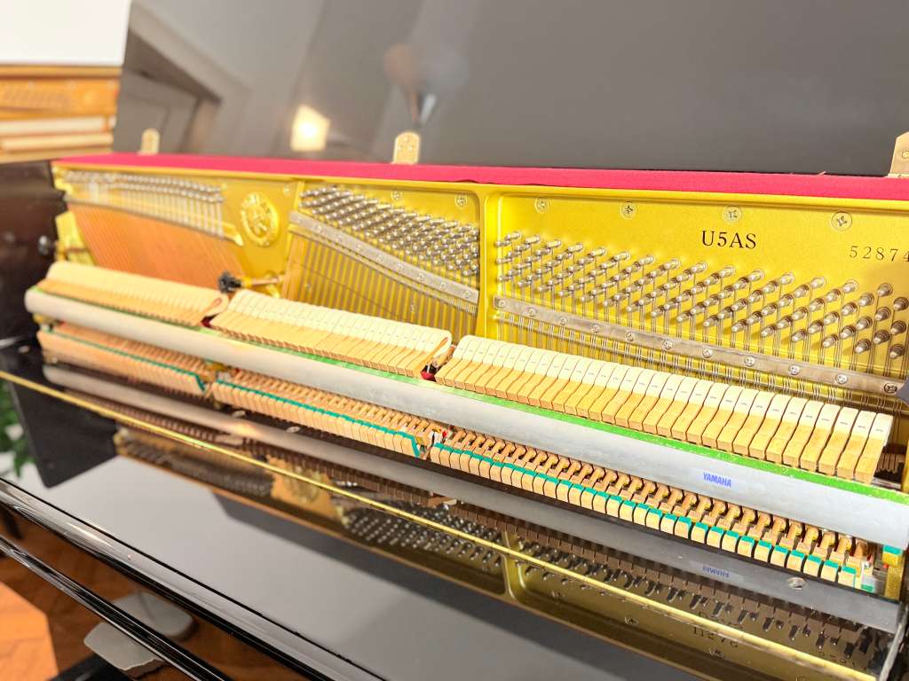 Yamaha U5AS Klavier mit silent System