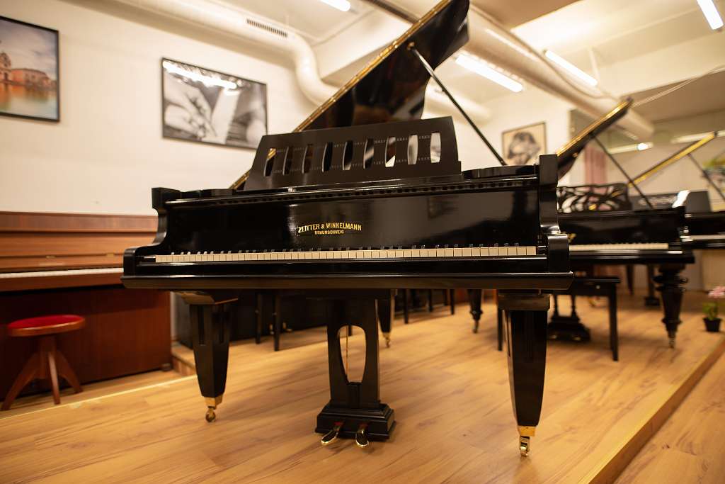 Zeitter & Winkelmann 190cm Flügel