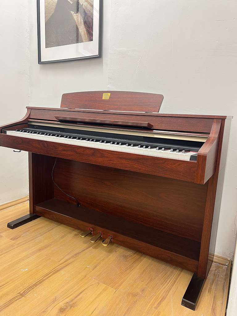 Yamaha Clavinova E-Piano