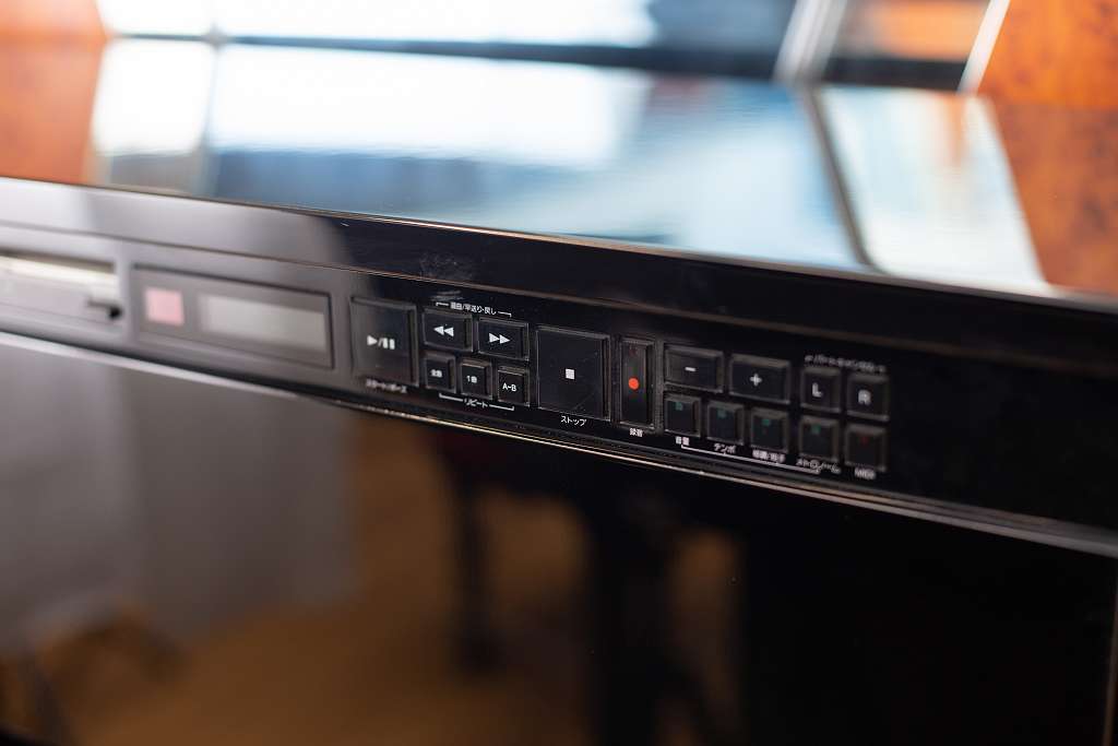 Yamaha MX101R Konzert Self play piano mit USB Neuwertig