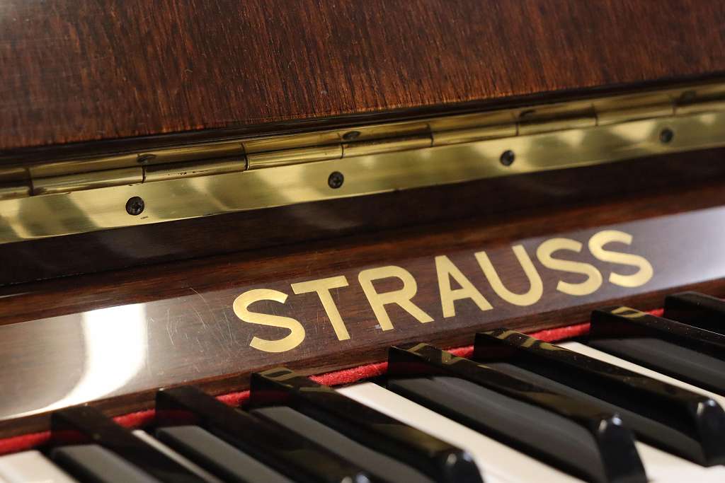 Strauss Klavier