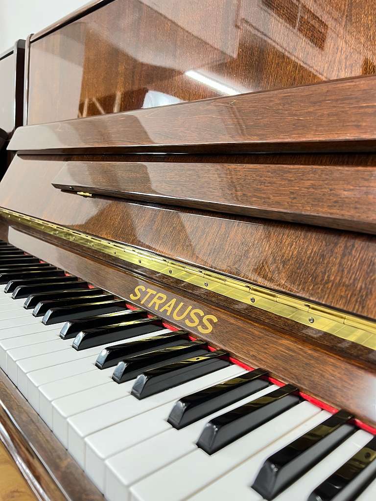 Strauss Klavier