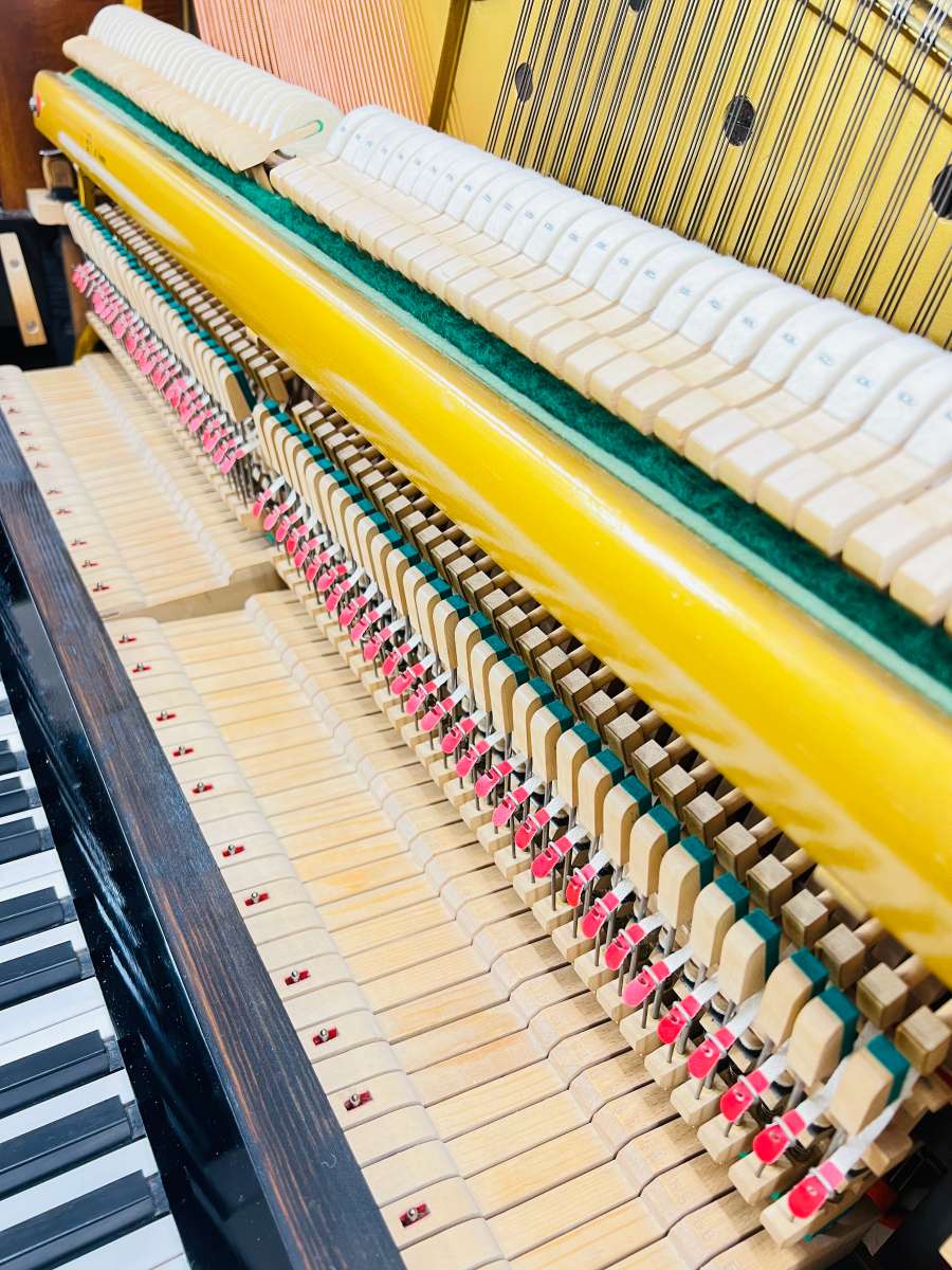 Blüthner Klavier Handgefertigt in Deutschland