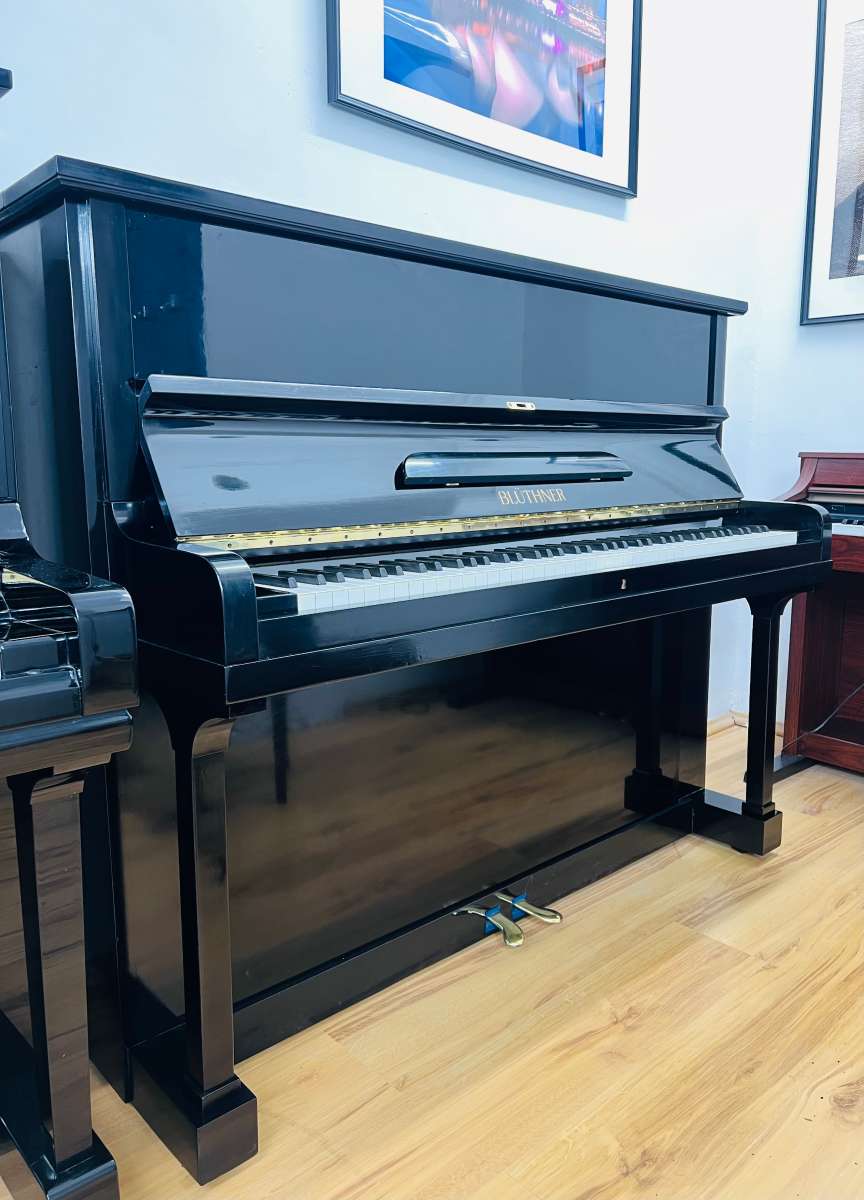 Blüthner Klavier Handgefertigt in Deutschland