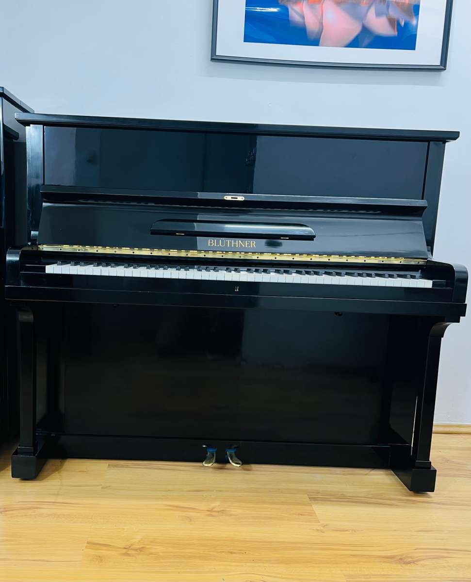 Blüthner Klavier Handgefertigt in Deutschland