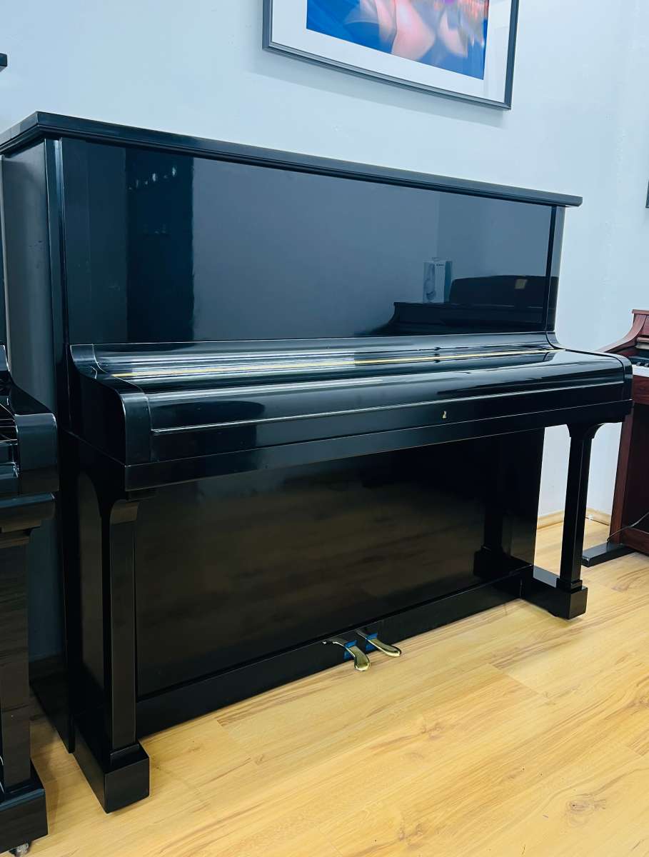 Blüthner Klavier Handgefertigt in Deutschland