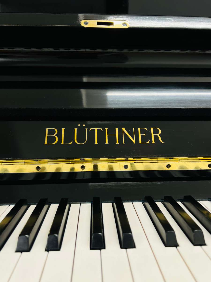 Blüthner Klavier Handgefertigt in Deutschland