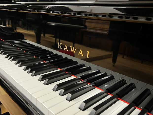 Kawai KF-1 Flügel
