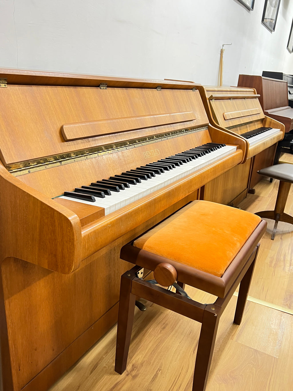 Bentley Klavier Made in UK