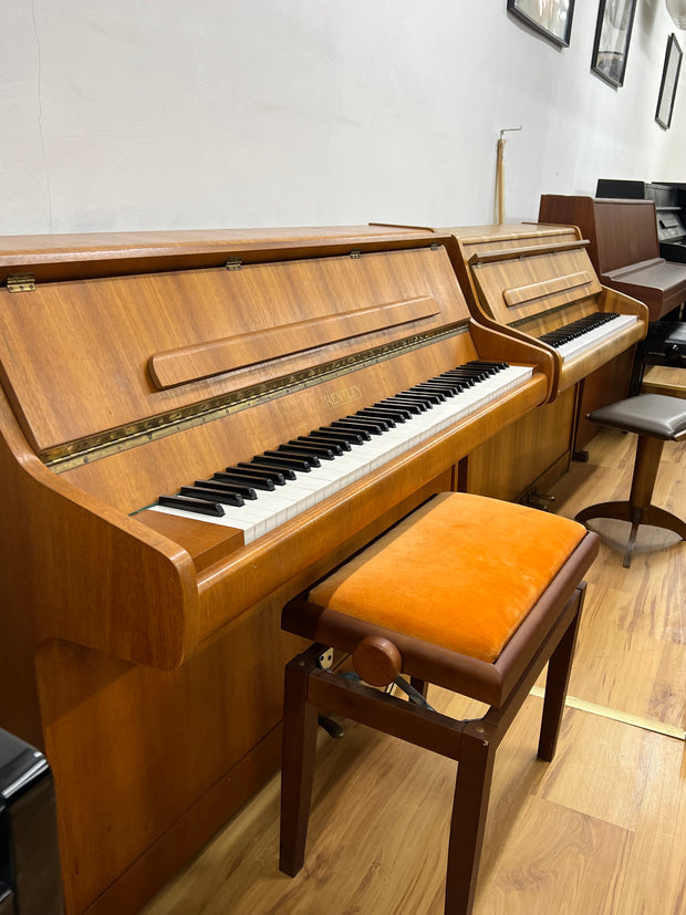 Bentley Klavier Made in USA