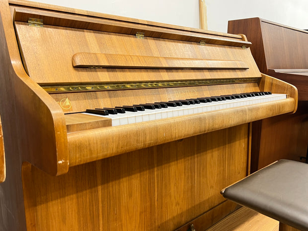 Bentley Klavier Made in USA