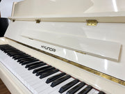 Hyundai U822