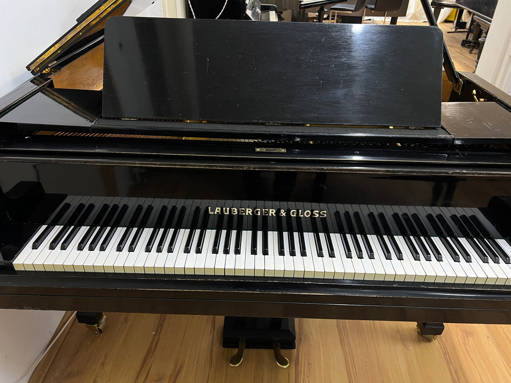 Launberger & Gloss Renner action Flügel