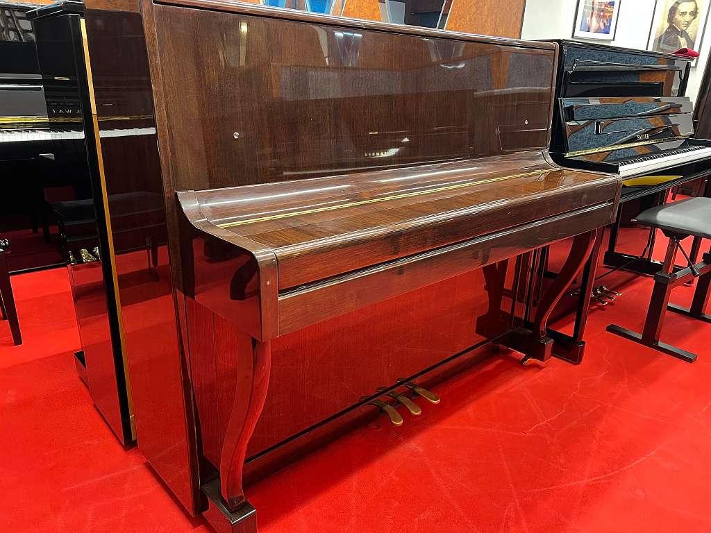 Schneyder 117C Klavier